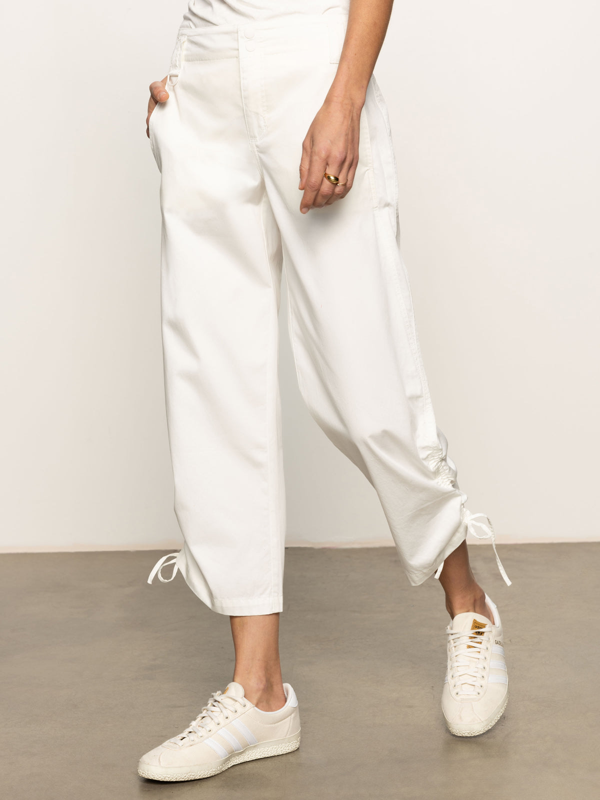 Utility High Rise Capri Pant Bleached White