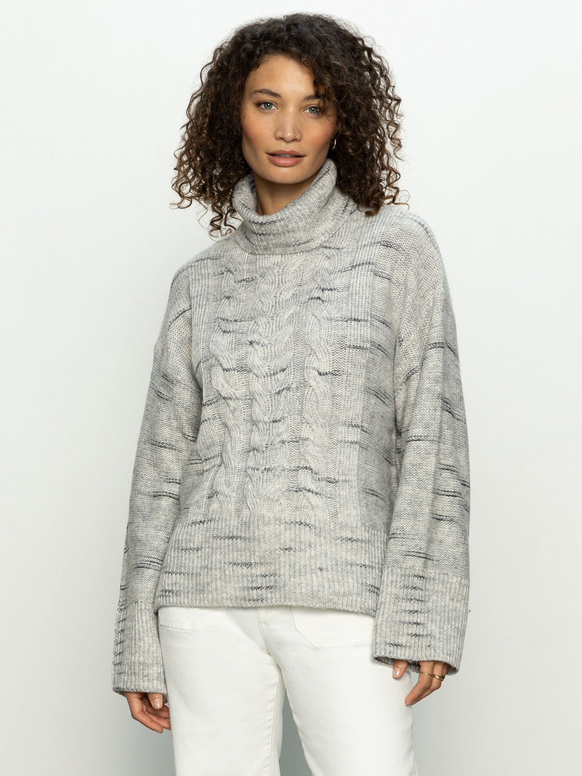 Feeling Cozy Cable Sweater Light Grey Multi